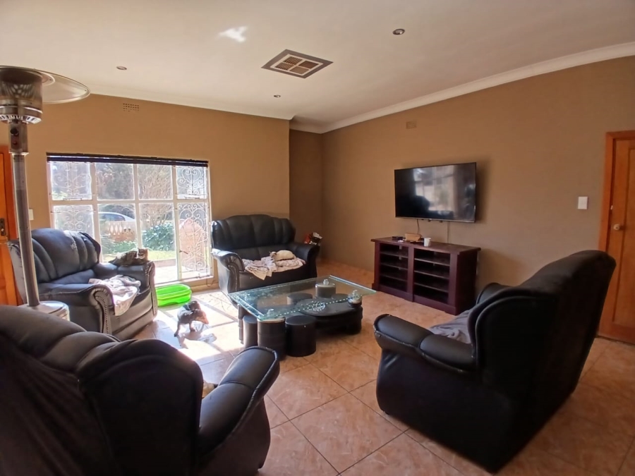4 Bedroom Property for Sale in Kuruman Northern Cape